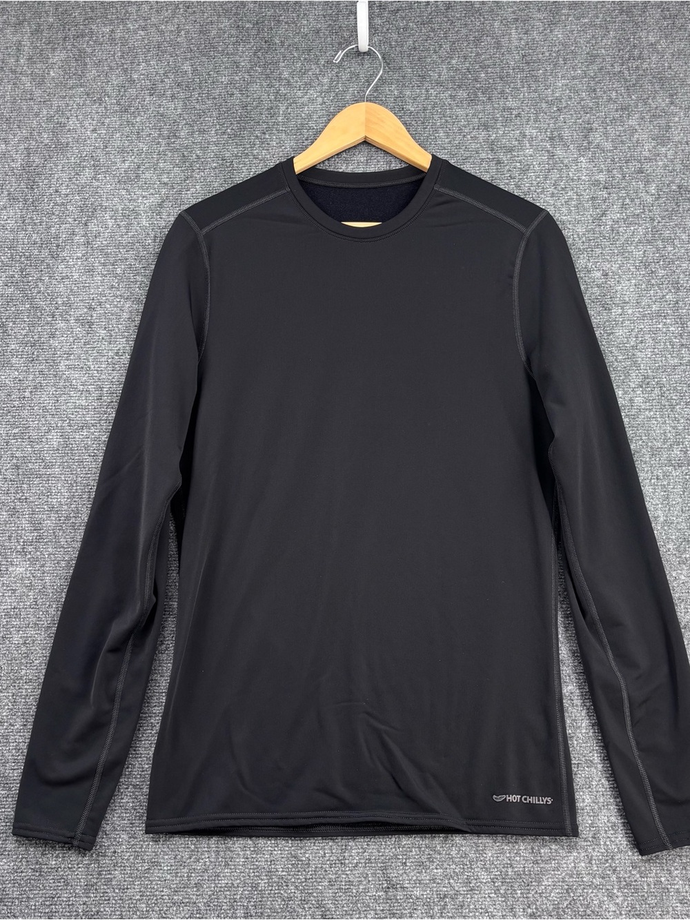 Hot Chillys Black Men’s Micro Elite Chamois Crew Neck Base Layer Size L